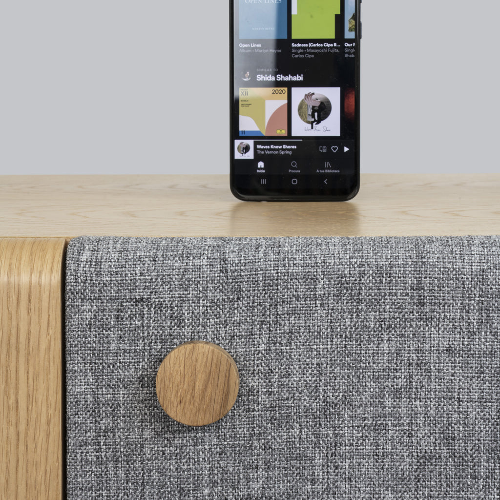 Tuntum, Ritmo oak bluetooth speaker cabinet